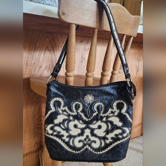 American Bling handbag EUC Black & Cream shoulder bag - Picture 2 of 7